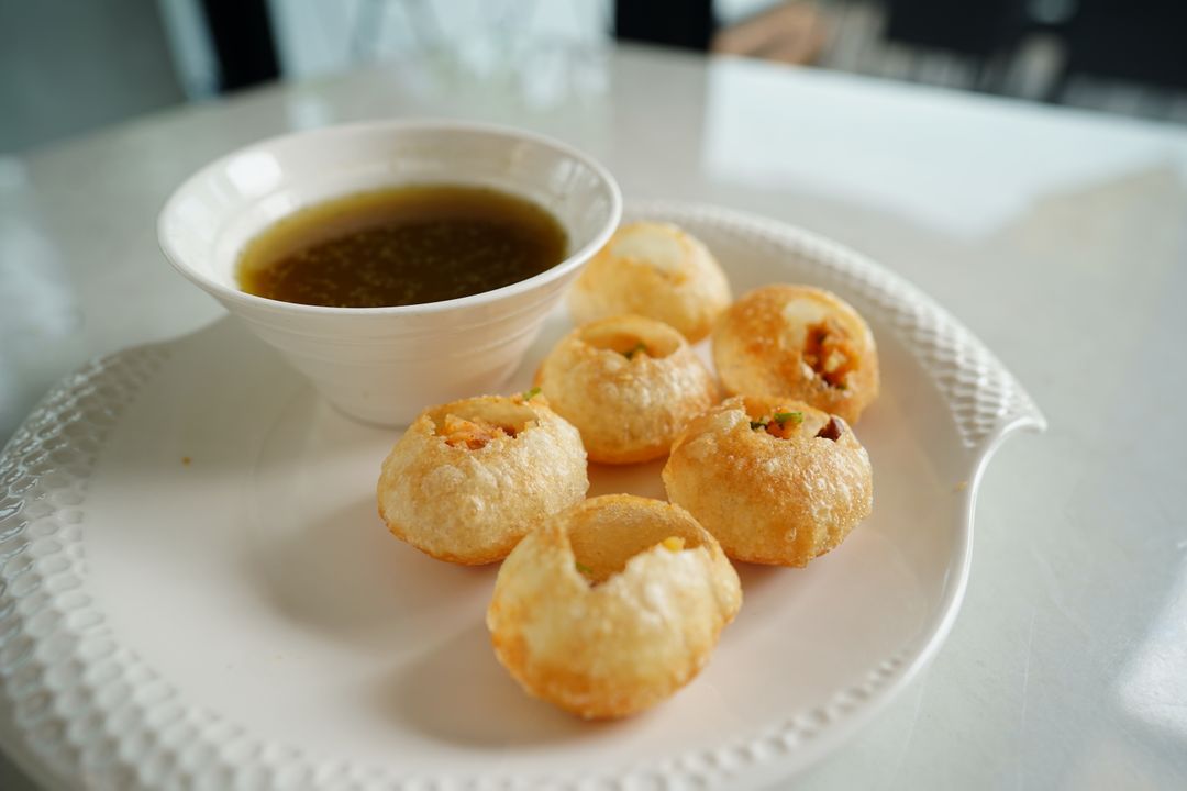 Panipuri Half Set (Puris+Spiced Water/ Puris+Stuffing only)