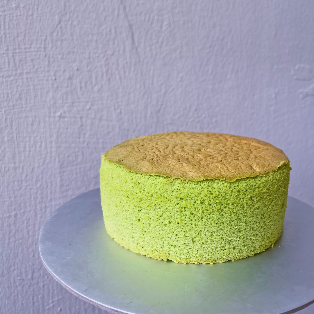 Pandan Chiffon Cake