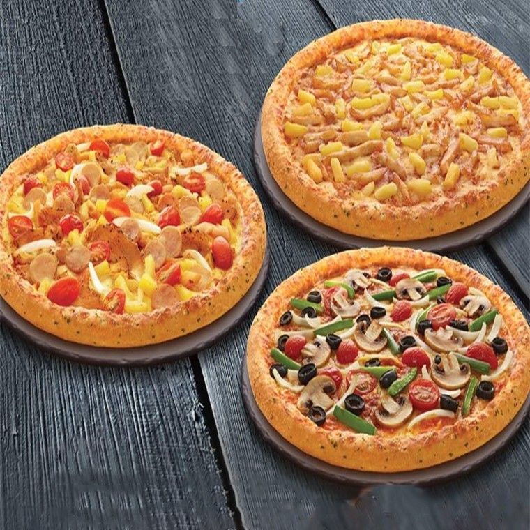 3 Regular Pizzas Combo