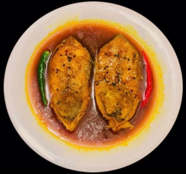 Ilish (Hilsha) Tel Jhol / ইলিশের তেল ঝোল
