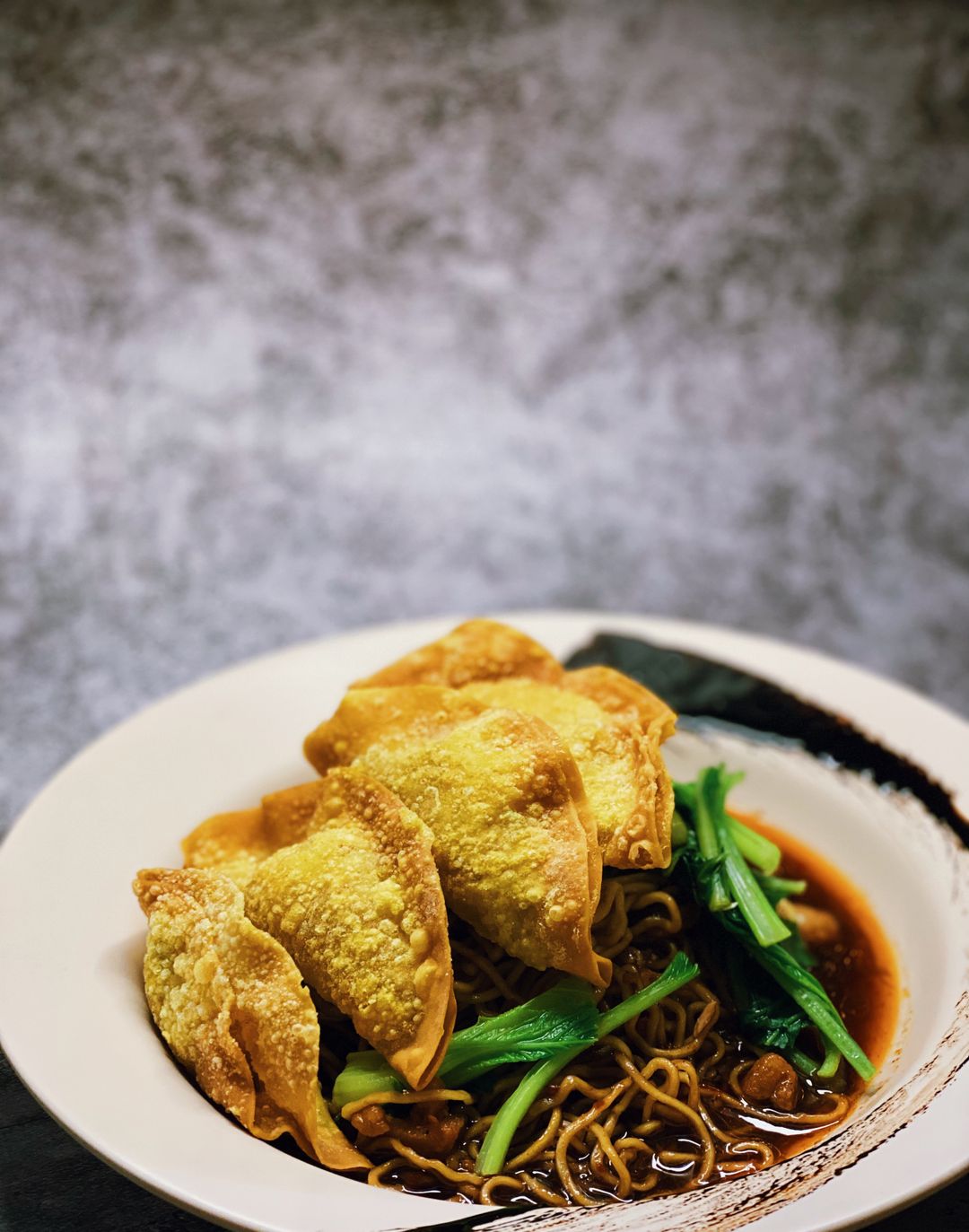 Fried Dumpling Noodle 炸虾饺面