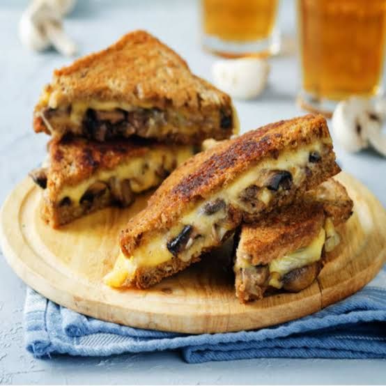 Mushroom Sandwich 