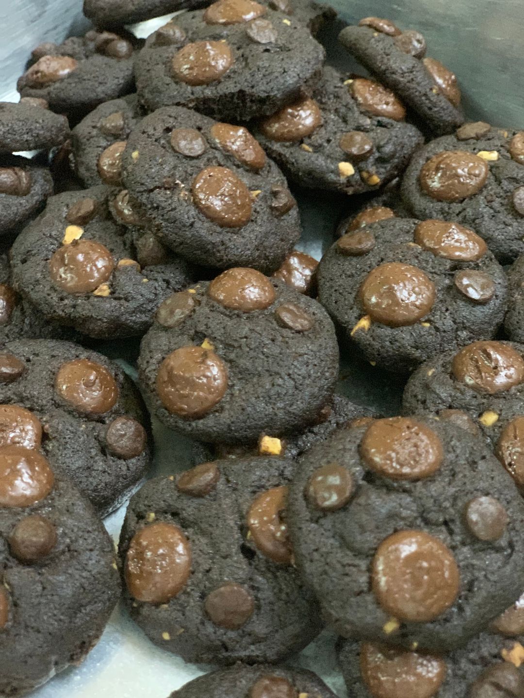 Premium Chocolate chips cookies