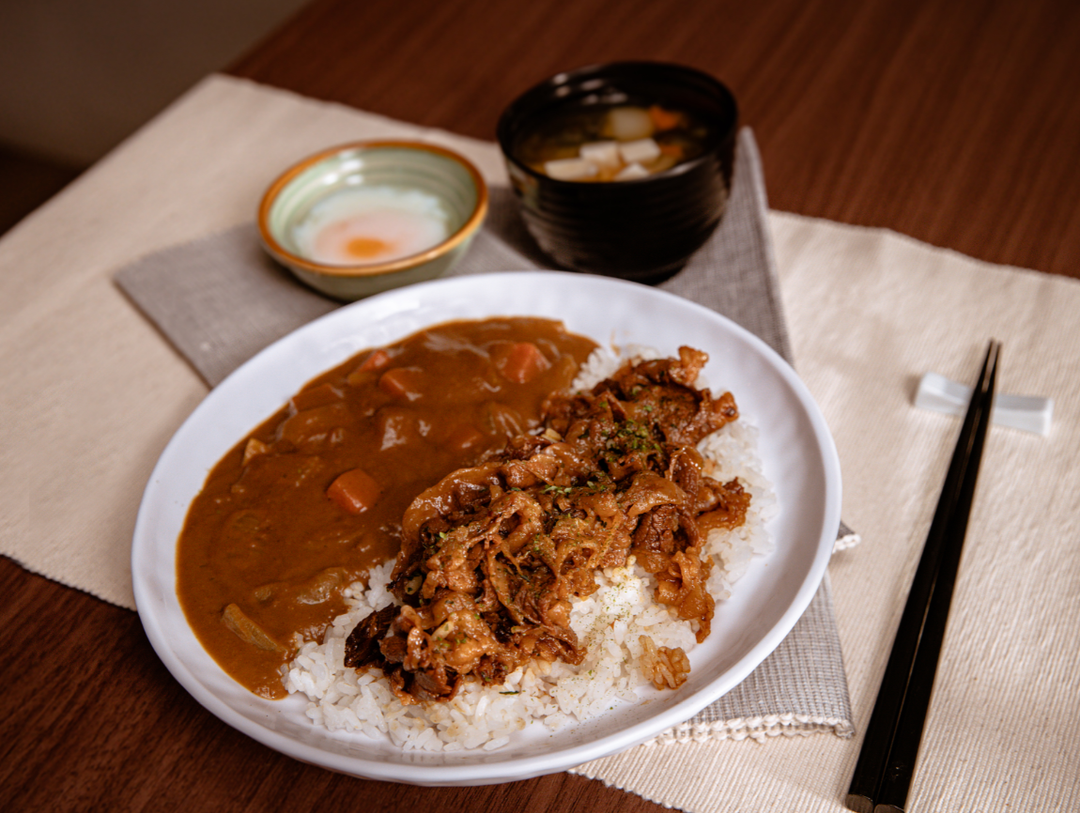 D8. Curry Gyu Don