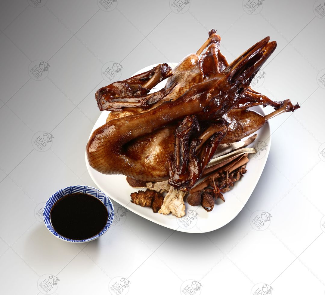 Braised duck whole (chopped) 潮州卤鸭全只（切）