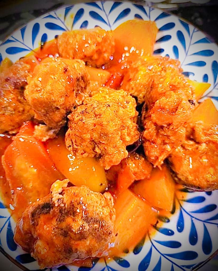 “Ah Wee Speical” Homemade Sweet & Sour Meatball 