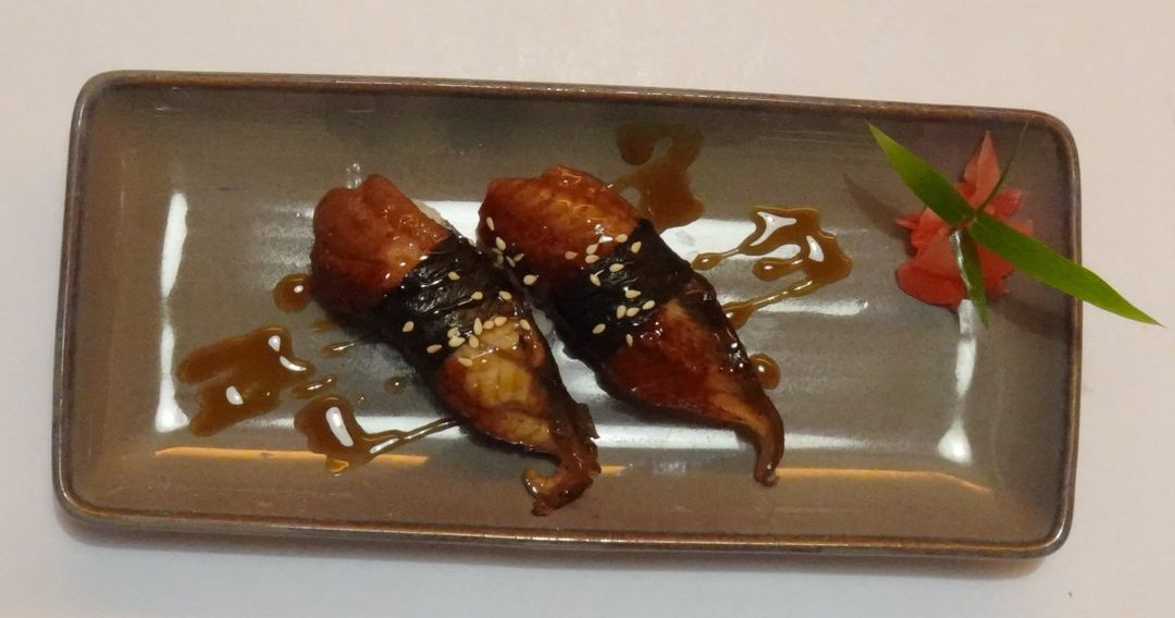 D018 Unagi Sushi　うなぎ寿司