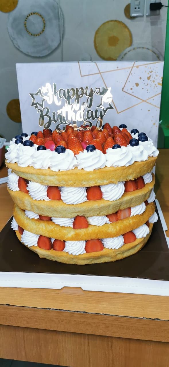 DDALGI (Strawberry Cake)