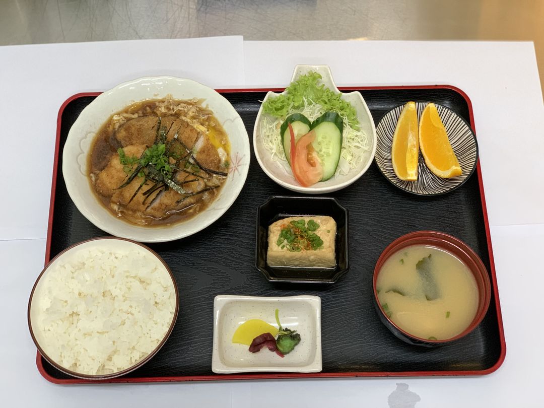 D007 Set - Katsu Ni Set　カツ煮弁当