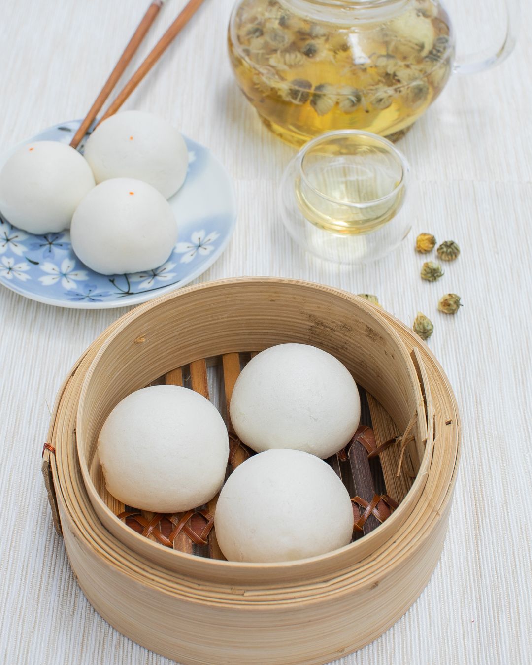Small Lotus Pau（莲蓉包）