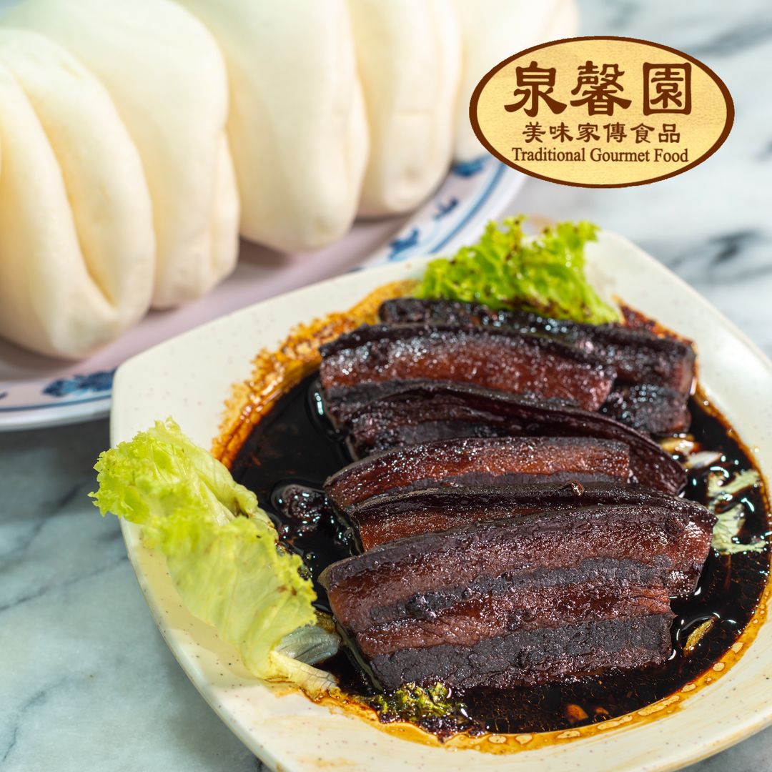 Signature Braised Pork with Steamed Bun (6pcs) 招牌扣肉扁包 (六片)