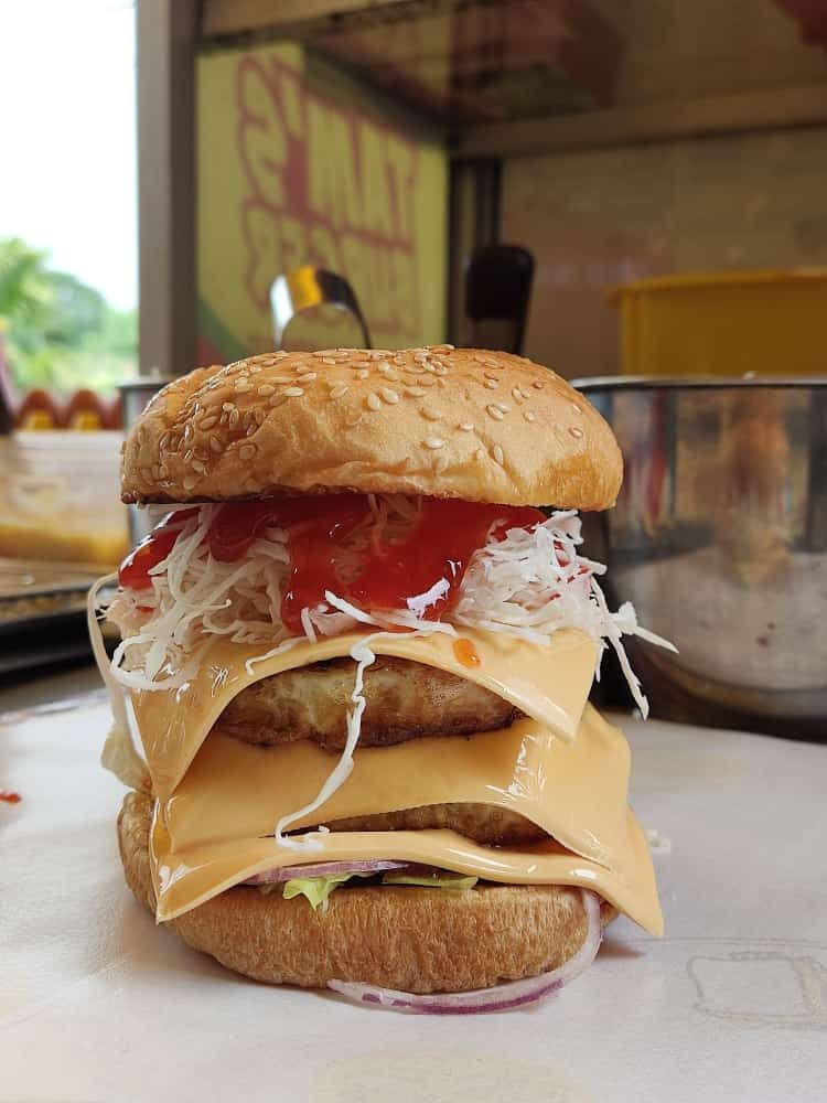 BURGER AYAM