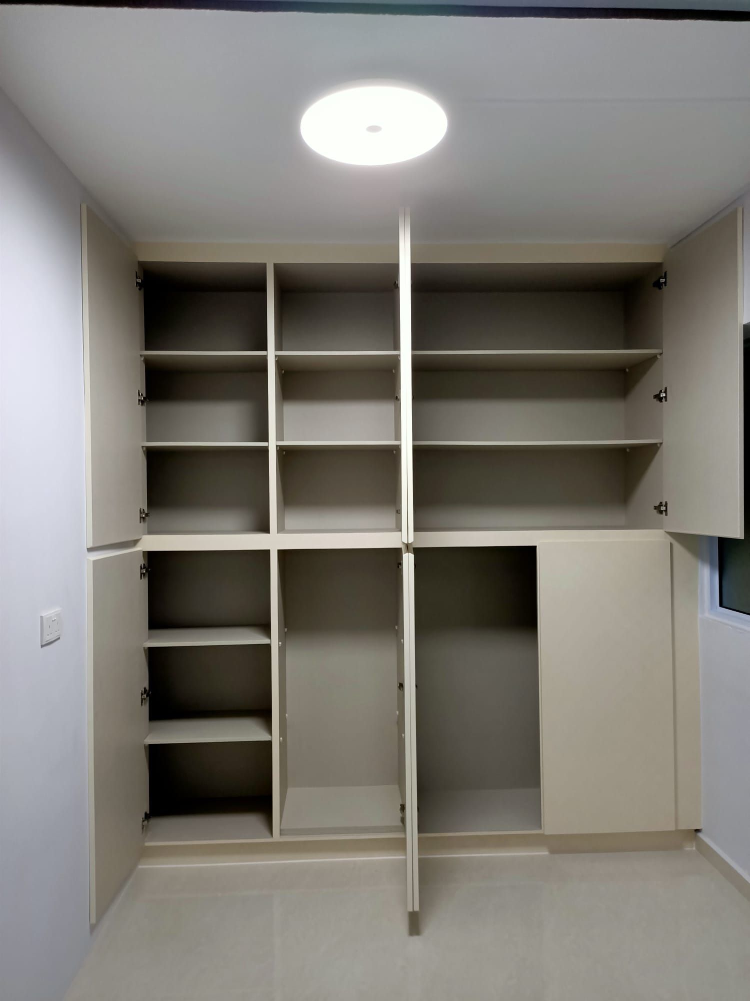 4ft full height 2600mm built in bedroom wardrobe _1