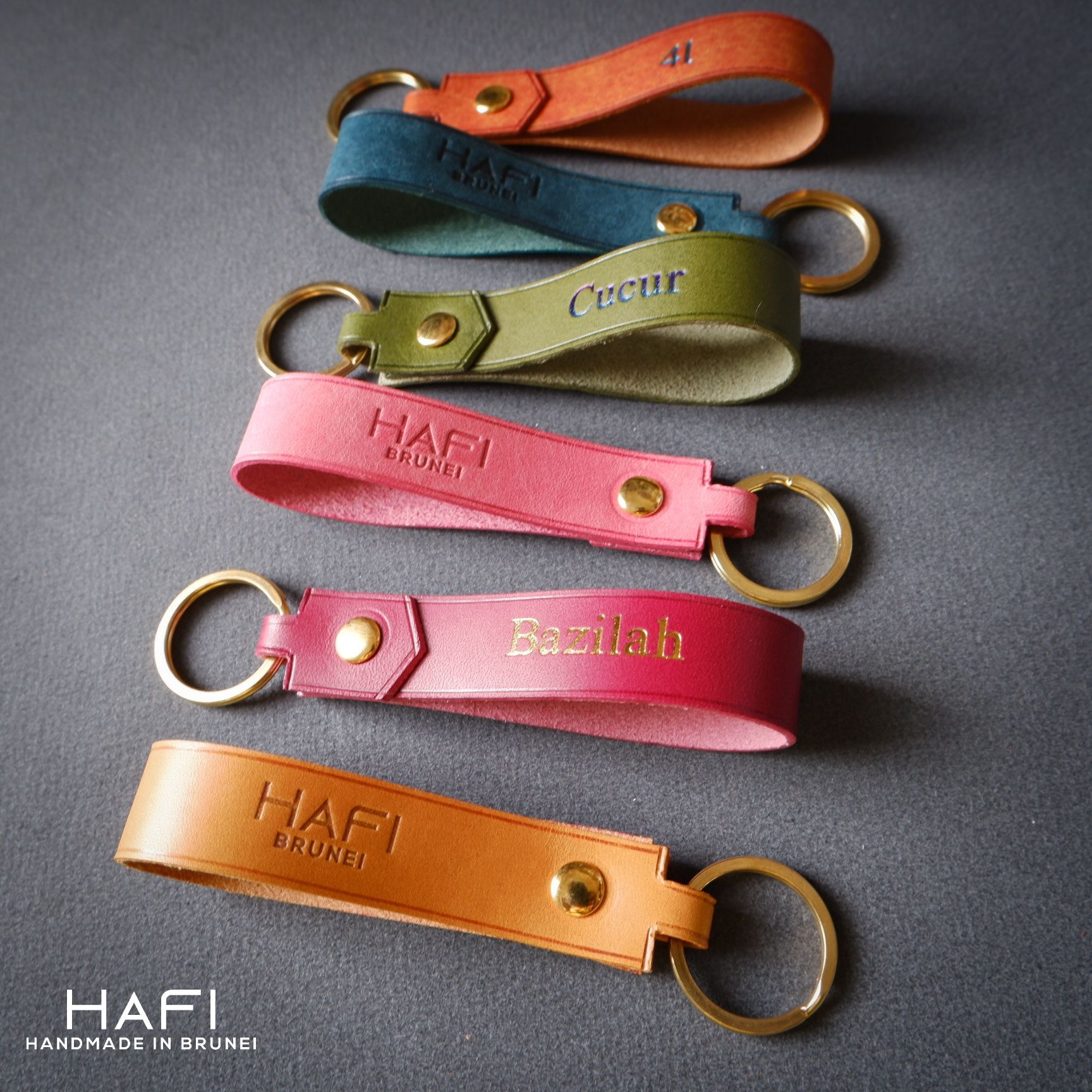 Personalized Leather Keyring - 8 colors_1