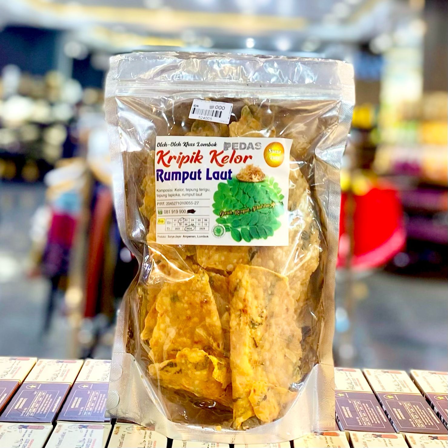 (SURYA JAYA) KERIPIK KELOR RUMPUT LAUT PEDAS 200GR_0