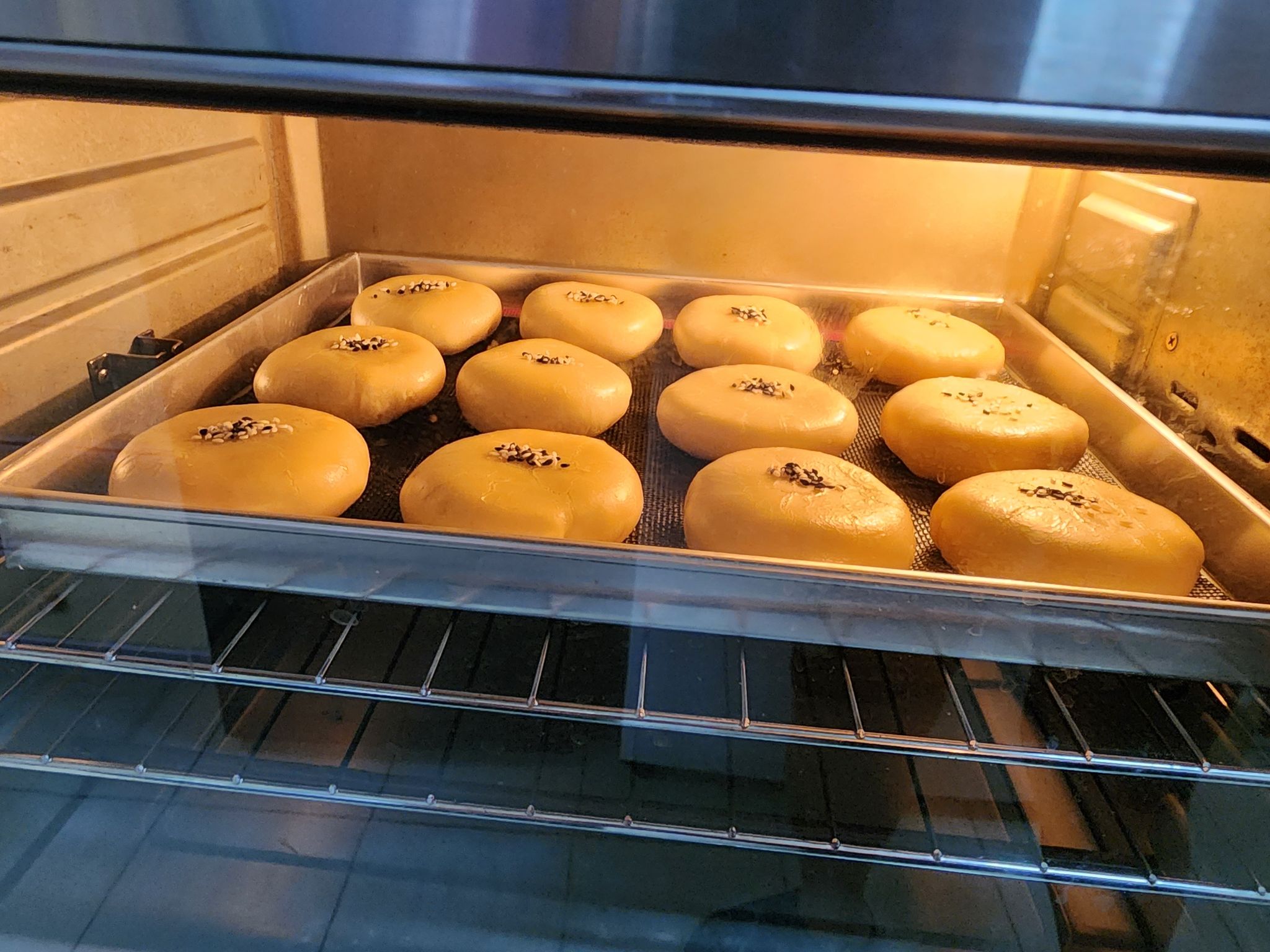 Traditional teochew preserved mustard mooncake!_1