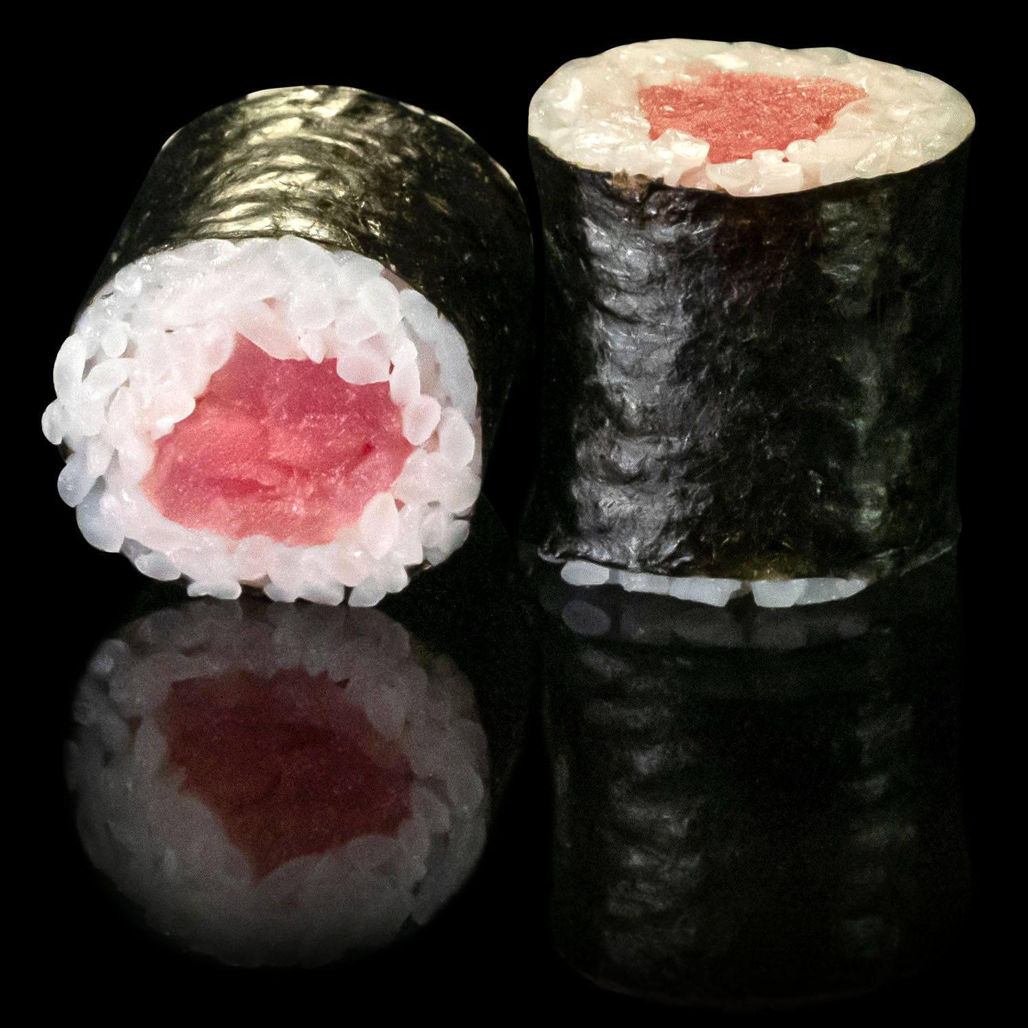 Tuna maki roll_0