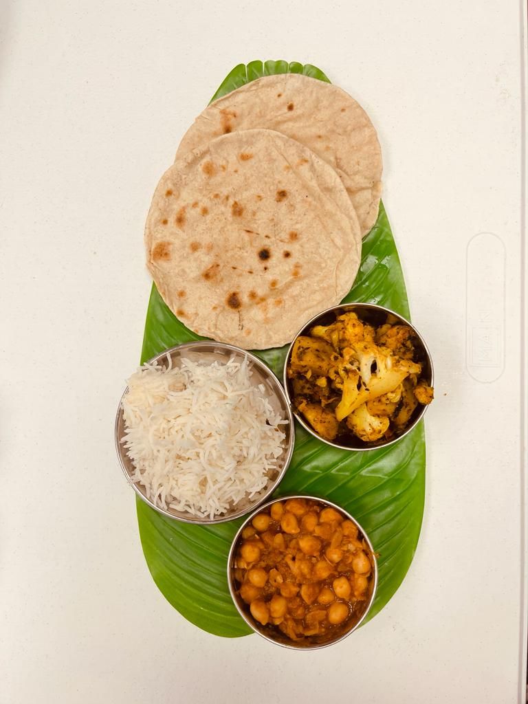 Vegetarian Thali Light_0