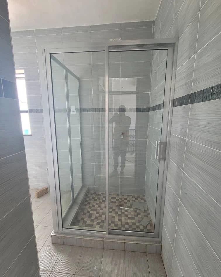 Aluminium cubicle shower_0