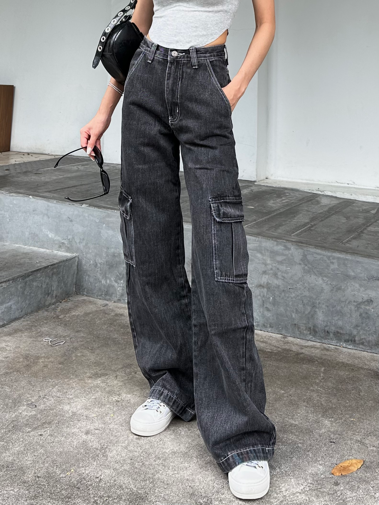 DENIM CARGO PANTS (Dark-Washed)_3