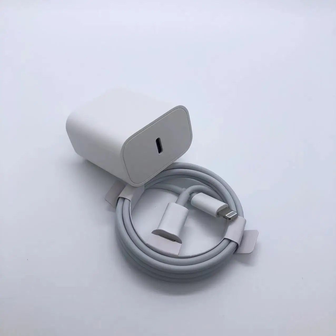 Chargeur iPhone type C 20w _1