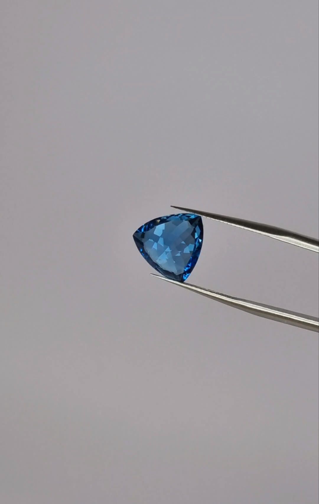 London Blue Topaz_2