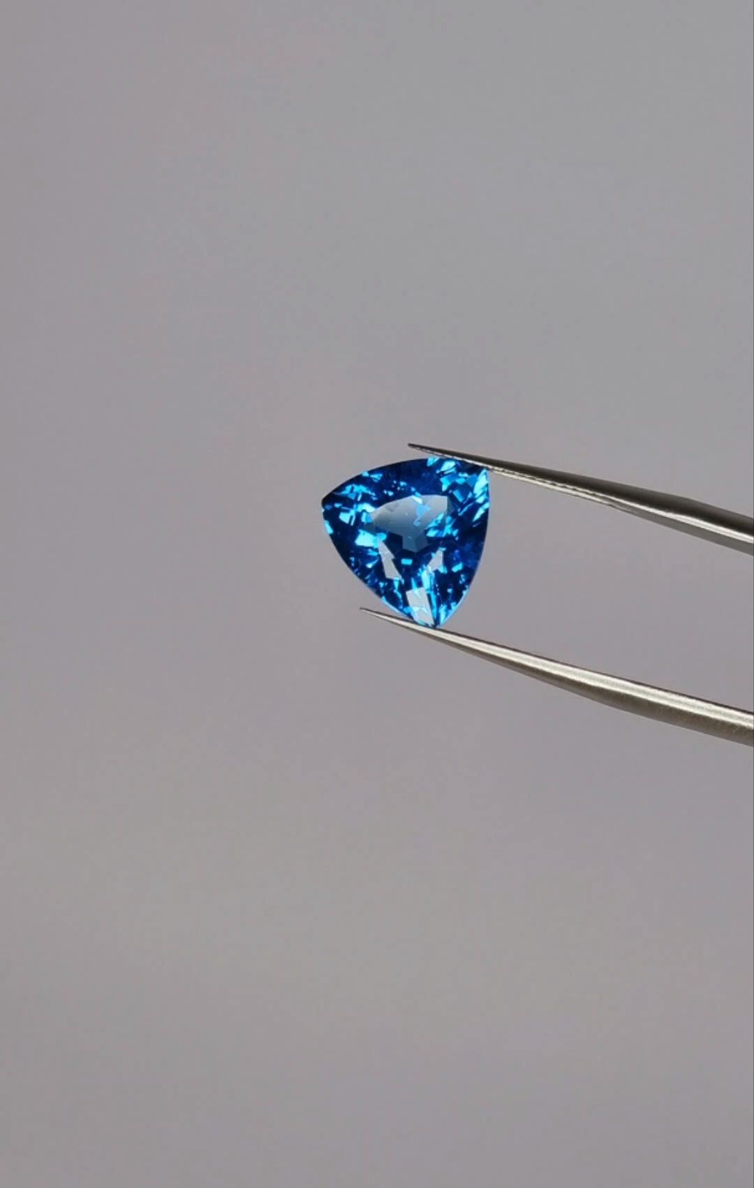 London Blue Topaz_1