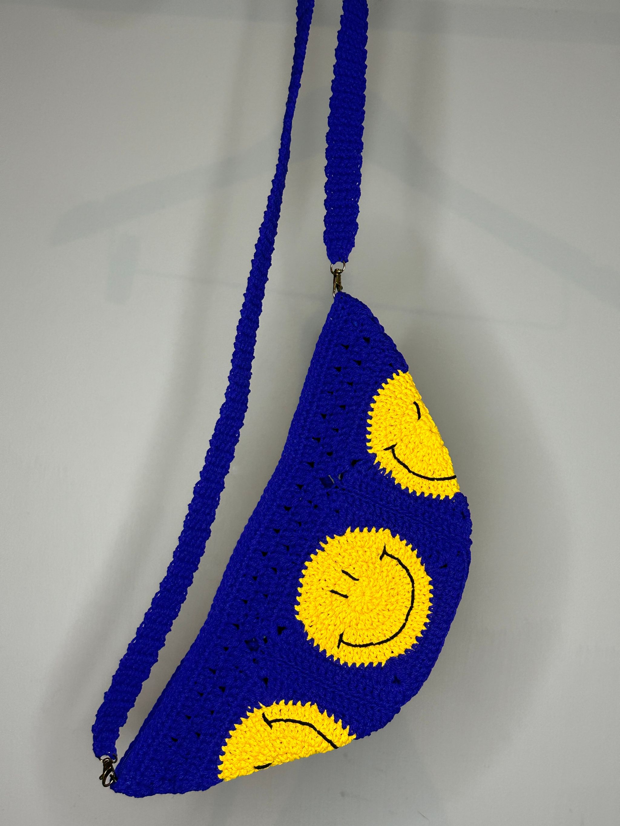 Smiley Bum Bag_7