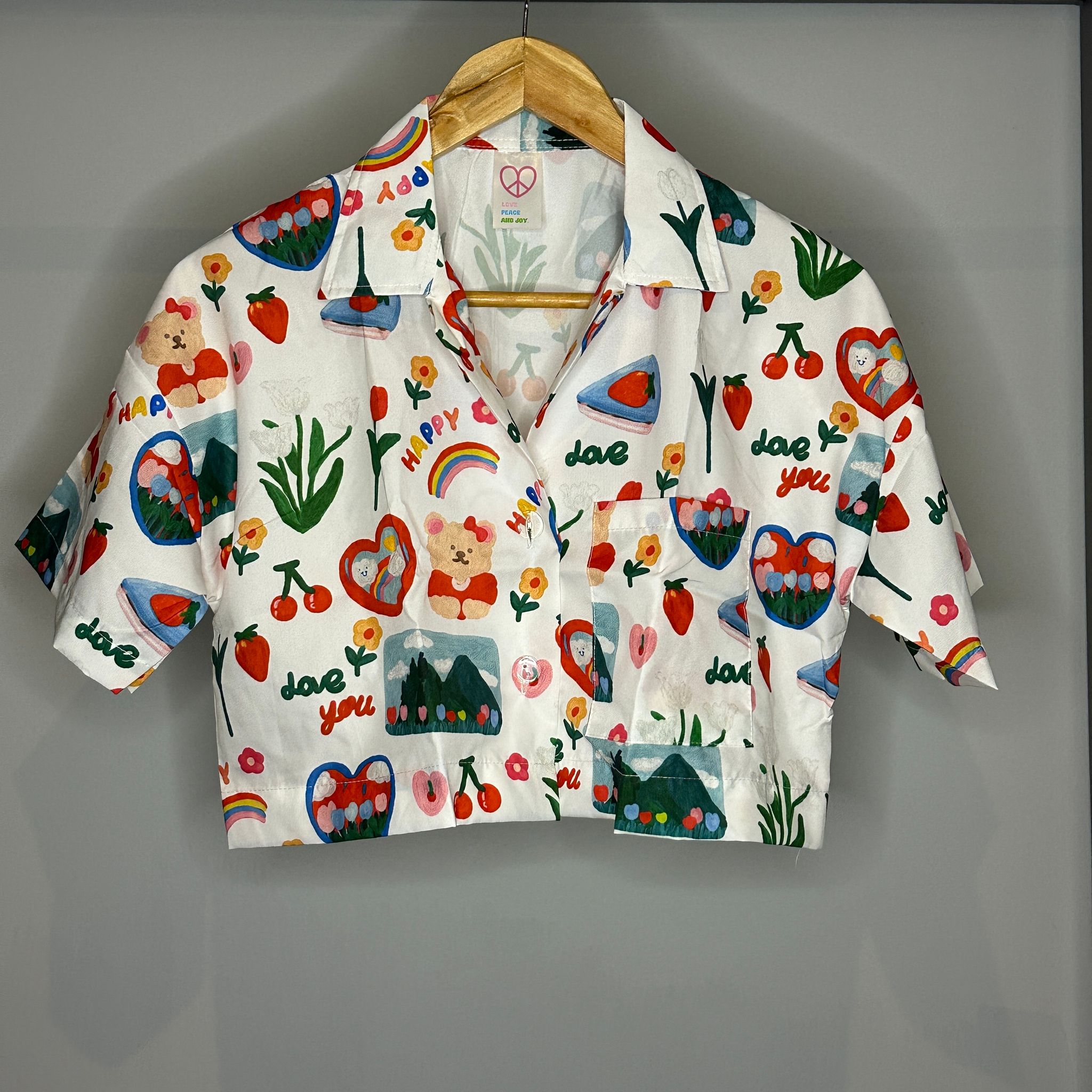 Cute Printed Shirt - Rainbow Heart_2