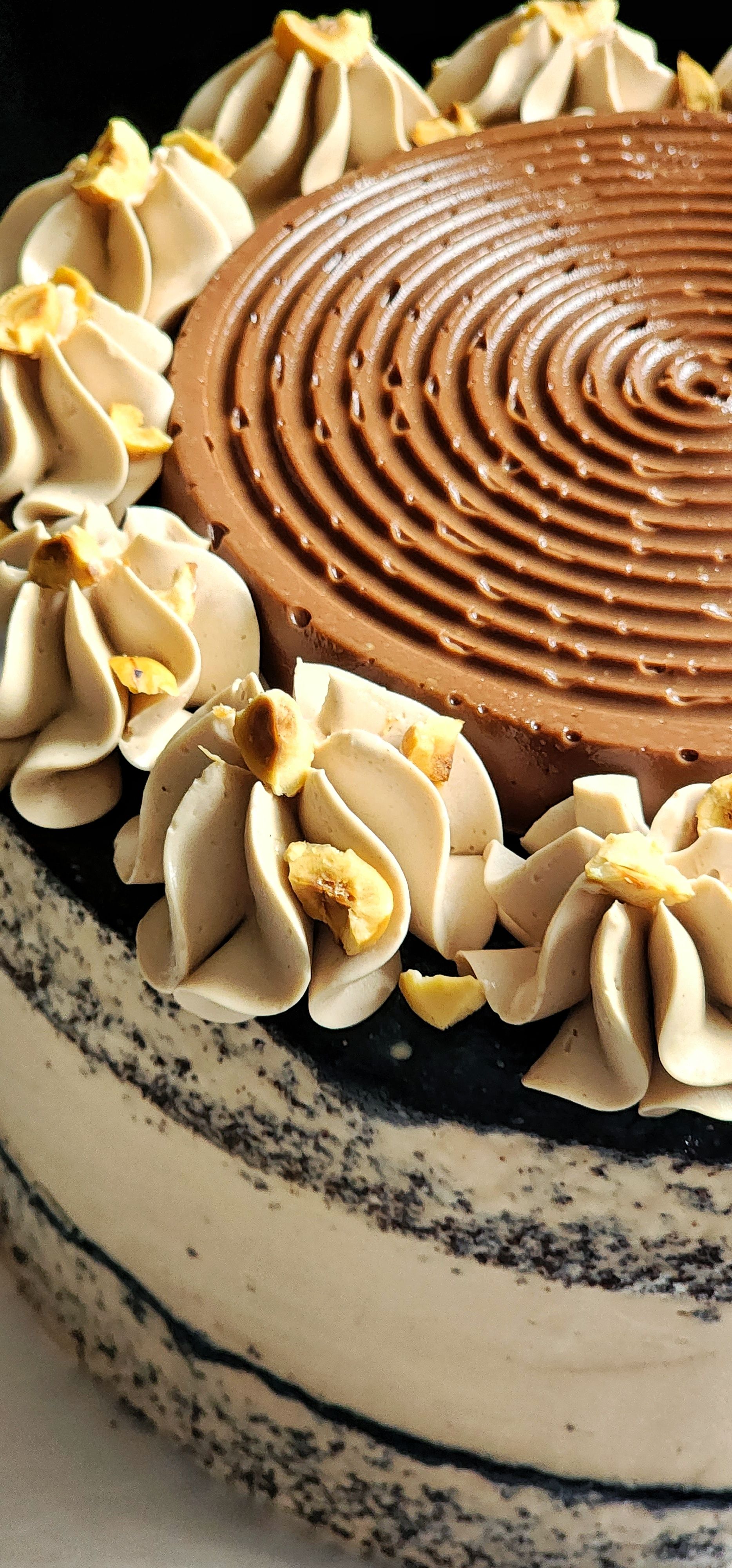 KitKat Hazelnut Cake_2