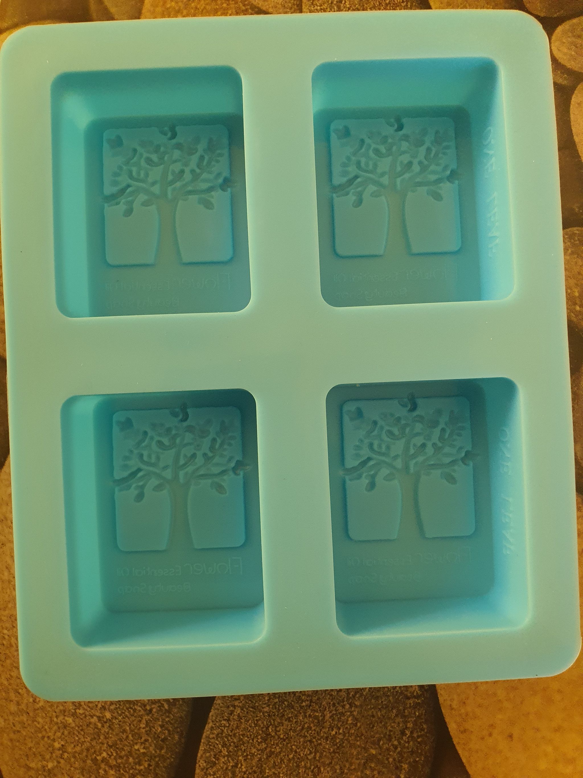 4 Cavity Rectangle Tree Pattern Silicone Soap Mould_0