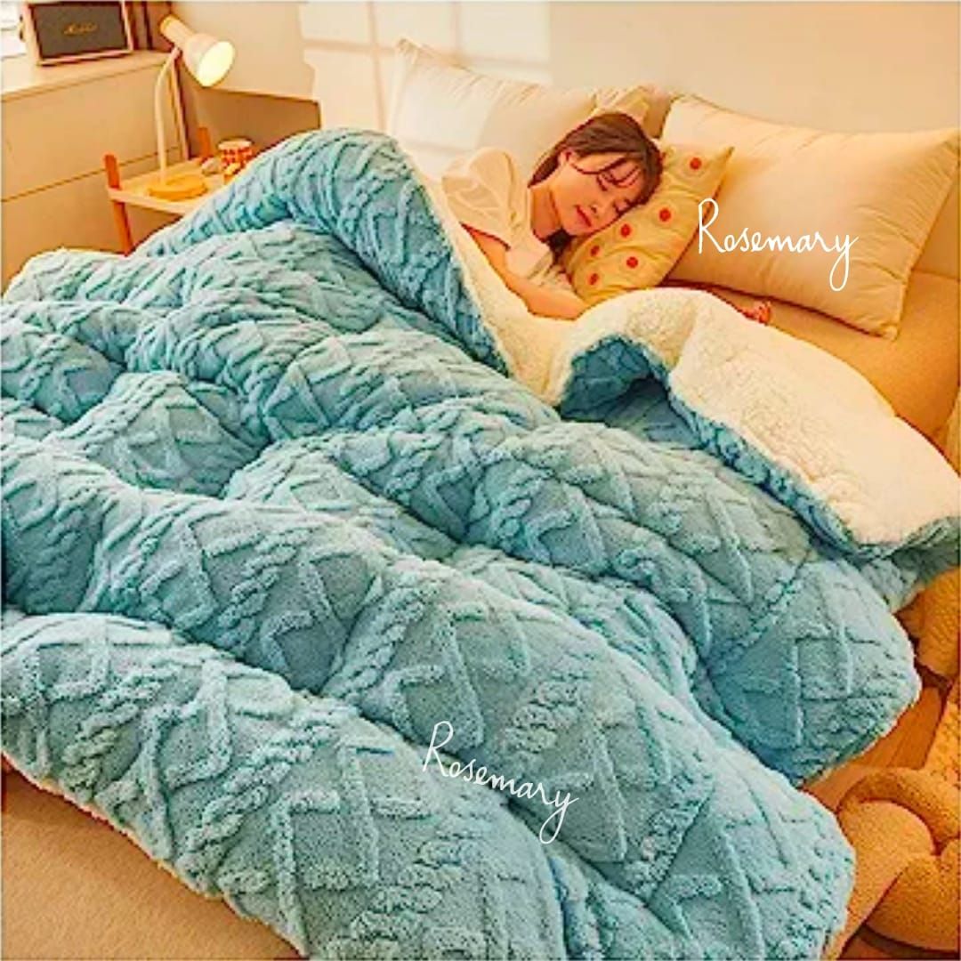 QUEEN SIZE 5 PCS COMFORTER_8