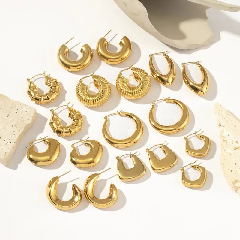 Oval Gold  Hoop Earrings _1