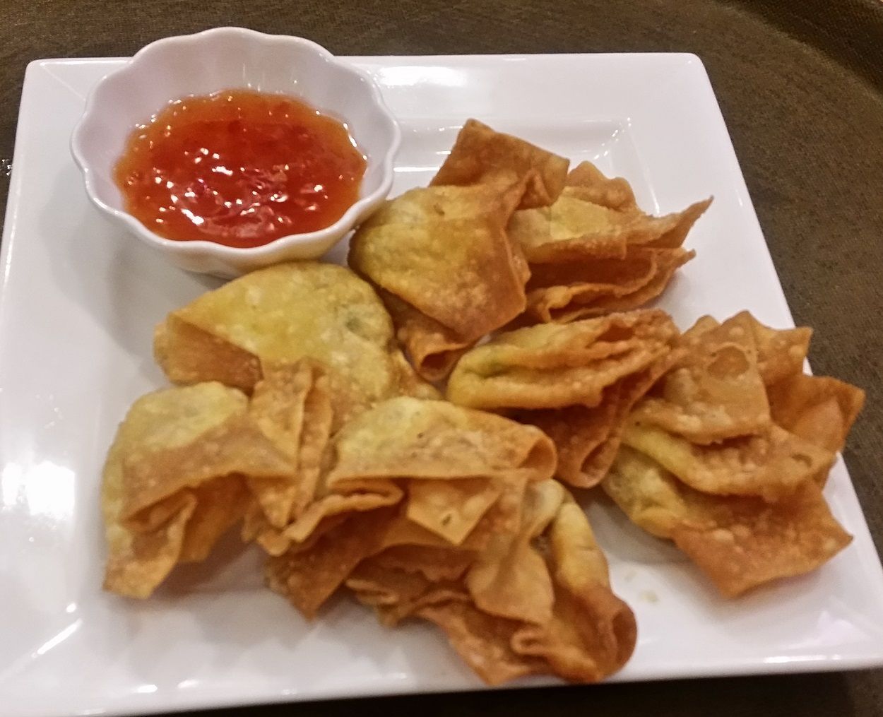 Seafood Fried Wontons 脆炸馄饨 - 海鲜 (8pcs)_0