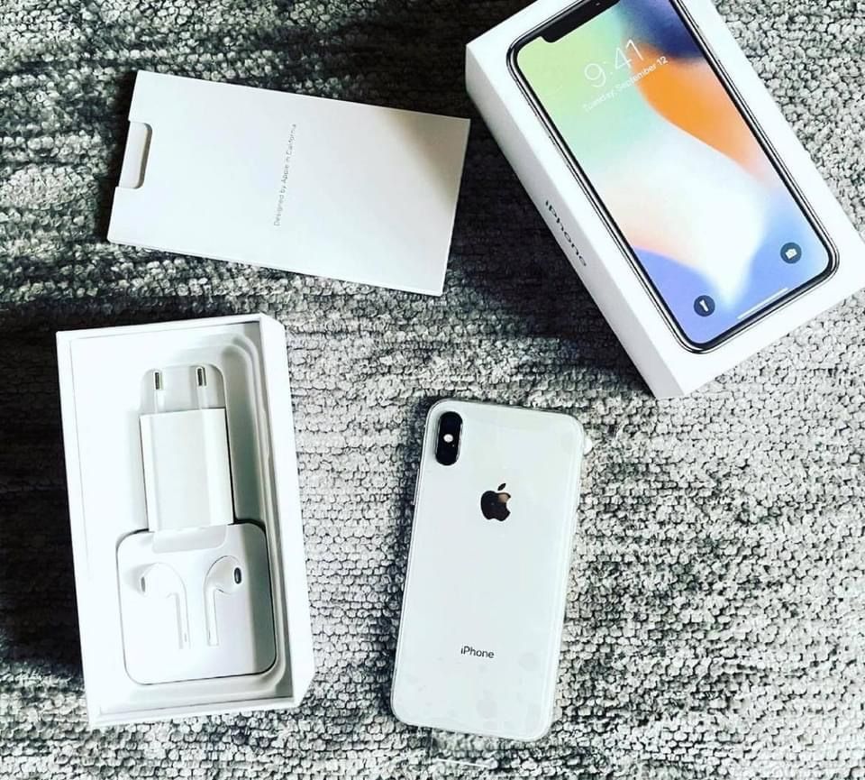 iPhone X Brand New_0