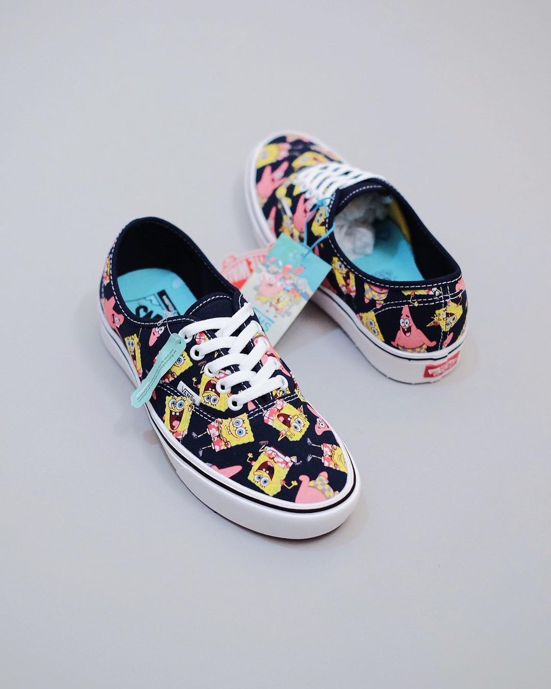 Vans Authentic x SpongeBob SquarePants "AlohaBob."_1