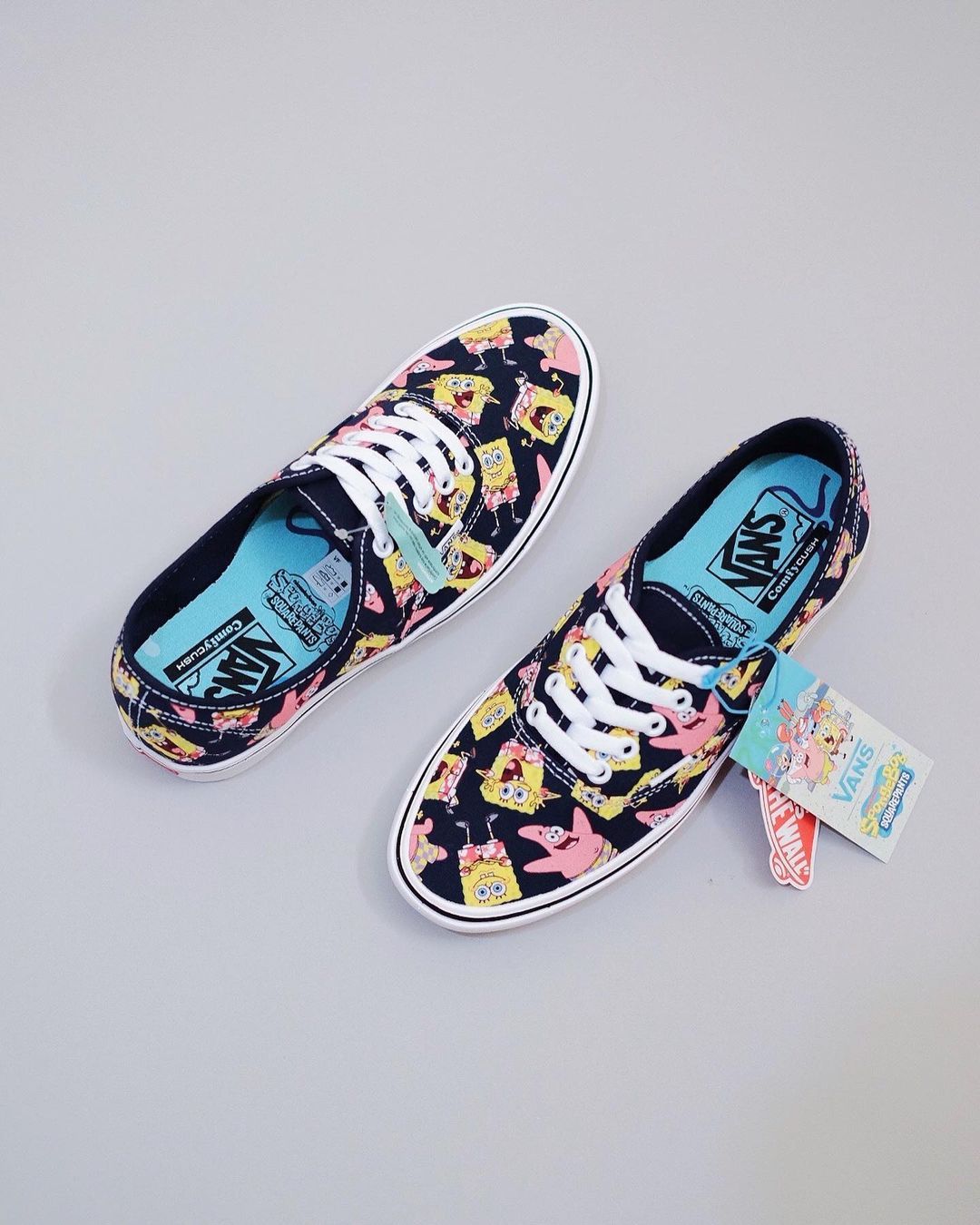 Vans Authentic x SpongeBob SquarePants "AlohaBob."_0