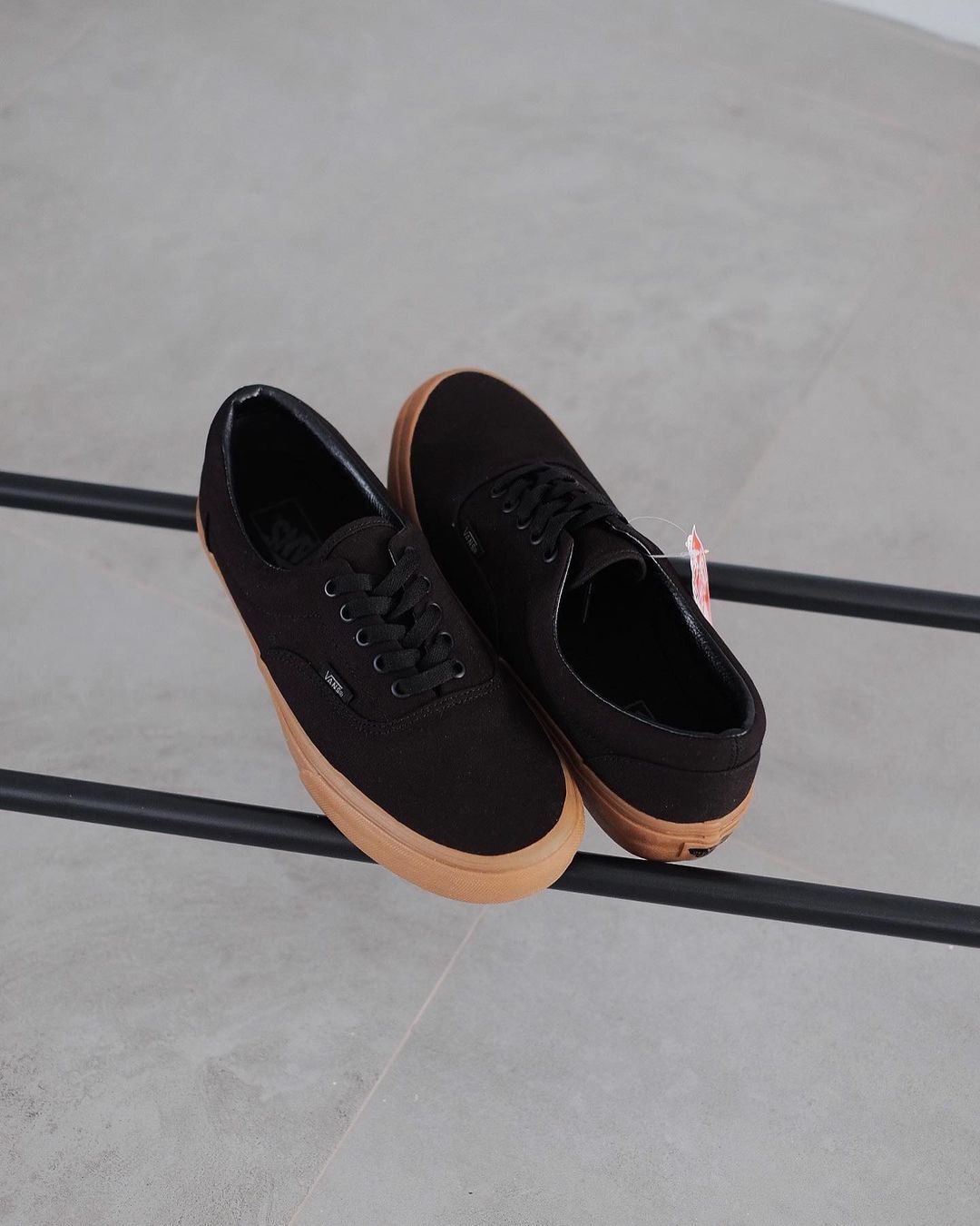 Vans Era Classic Black Gum_0