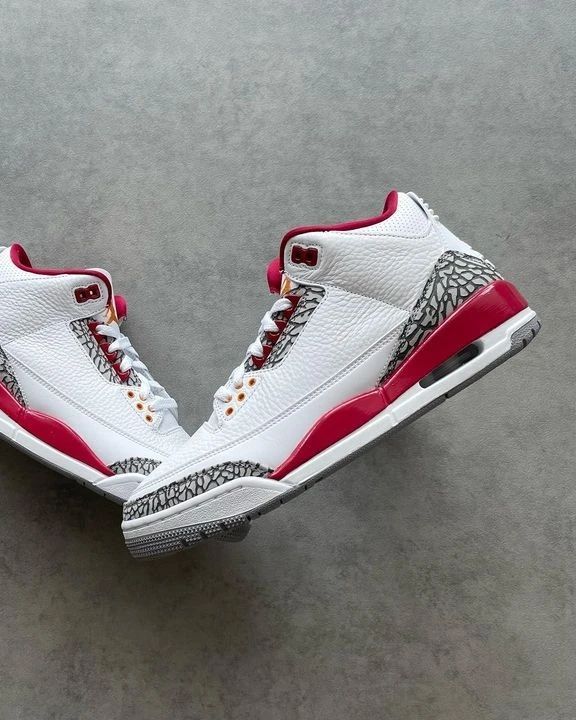 Air Jordan 3 "Cardinal Red"_0