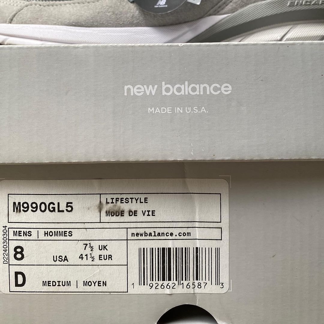 New Balance 990 v5 in "Grey," _7