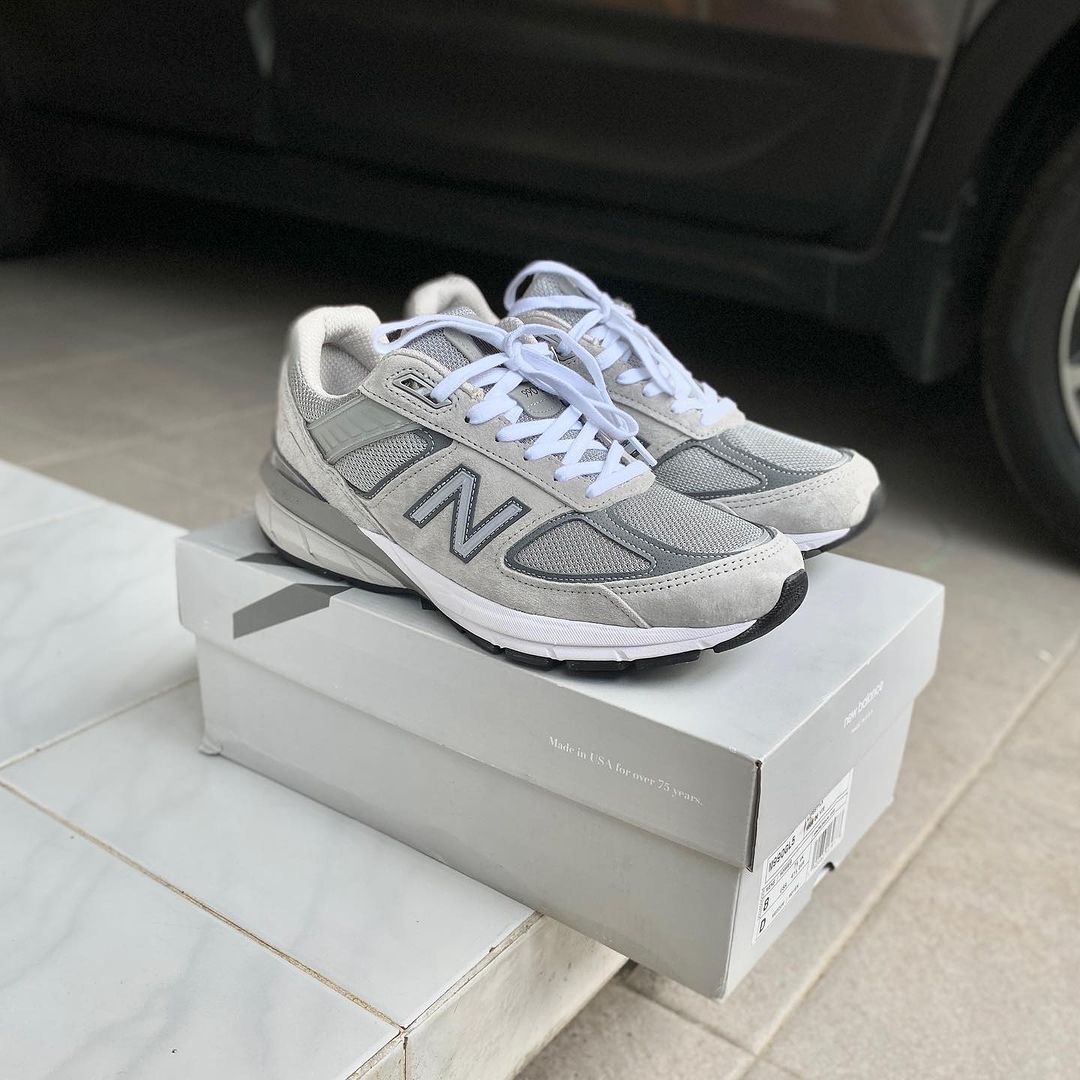 New Balance 990 v5 in "Grey," _0