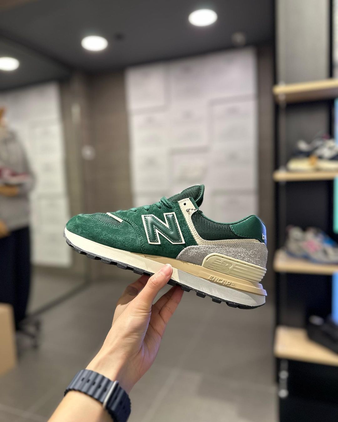 New Balance 574 LGNW Green_0