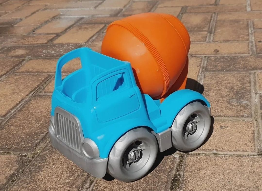 Toddler safe cement mixer_0