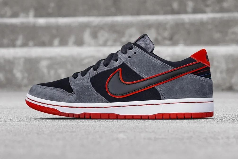 Nike Dunk Low "Ishod Wair,"_0