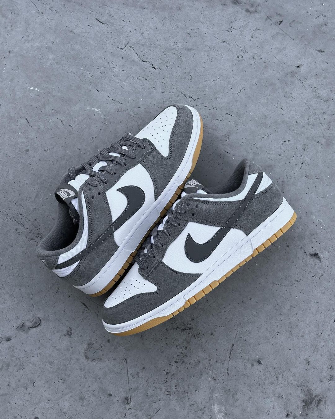 Grey Gum Nike Dunk Low_0