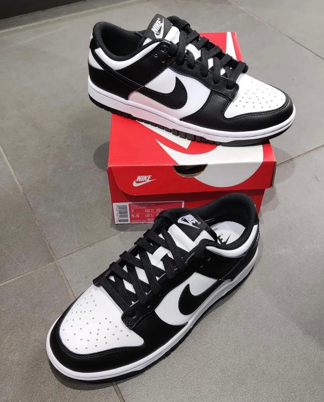 Nike Dunk Low Pandas_2