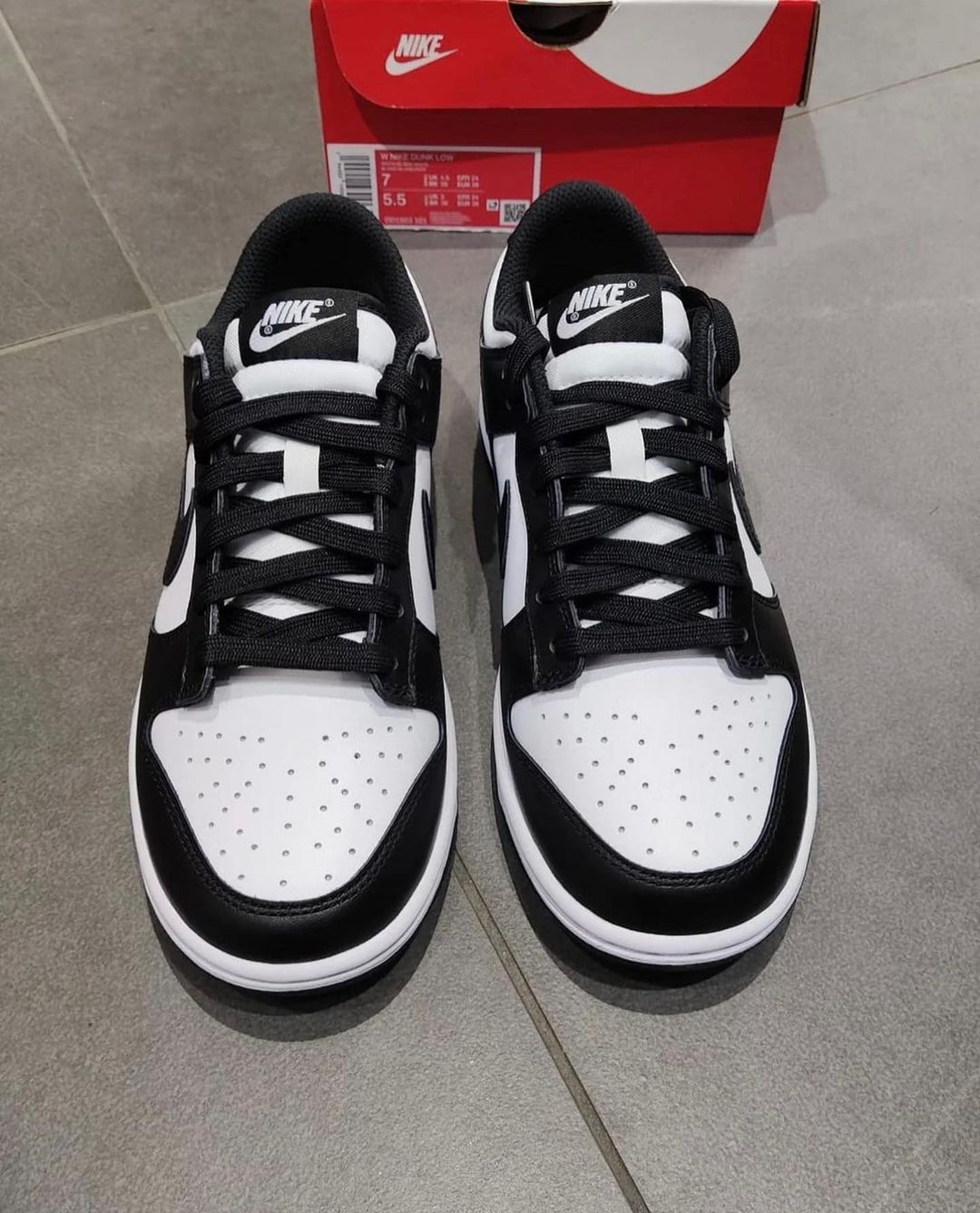 Nike Dunk Low Pandas_1