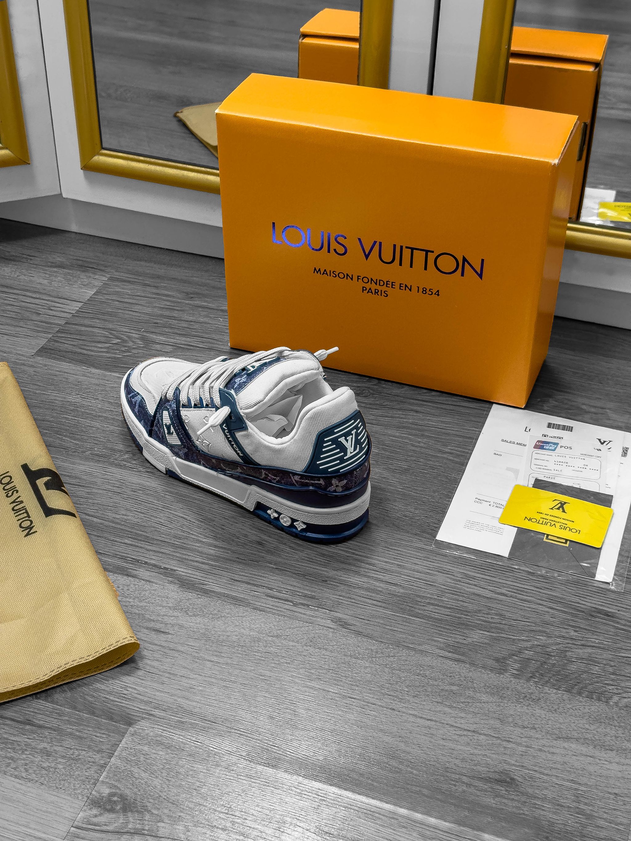 LV Blue_0