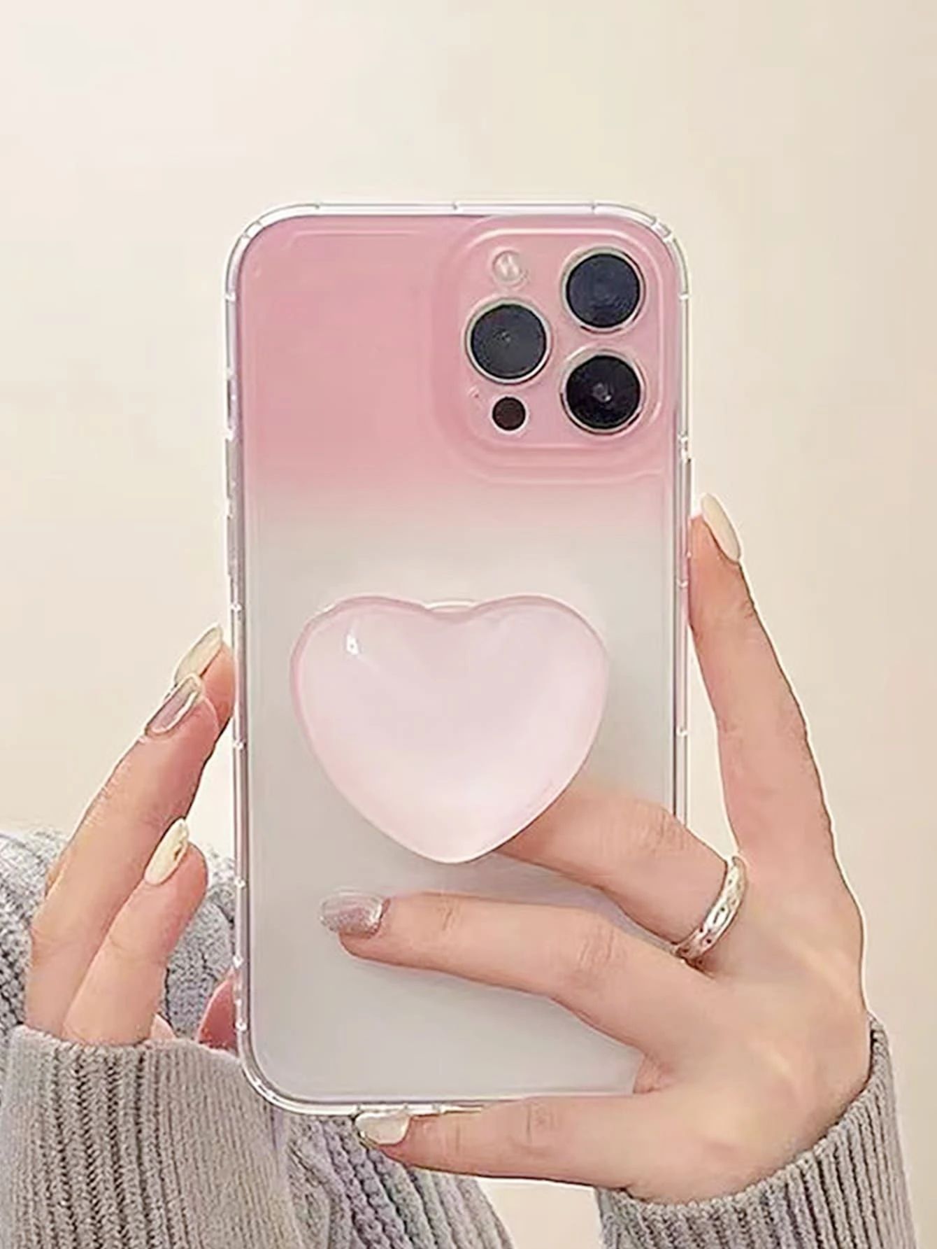 Heart Design Stand-Out Phone Grip_0