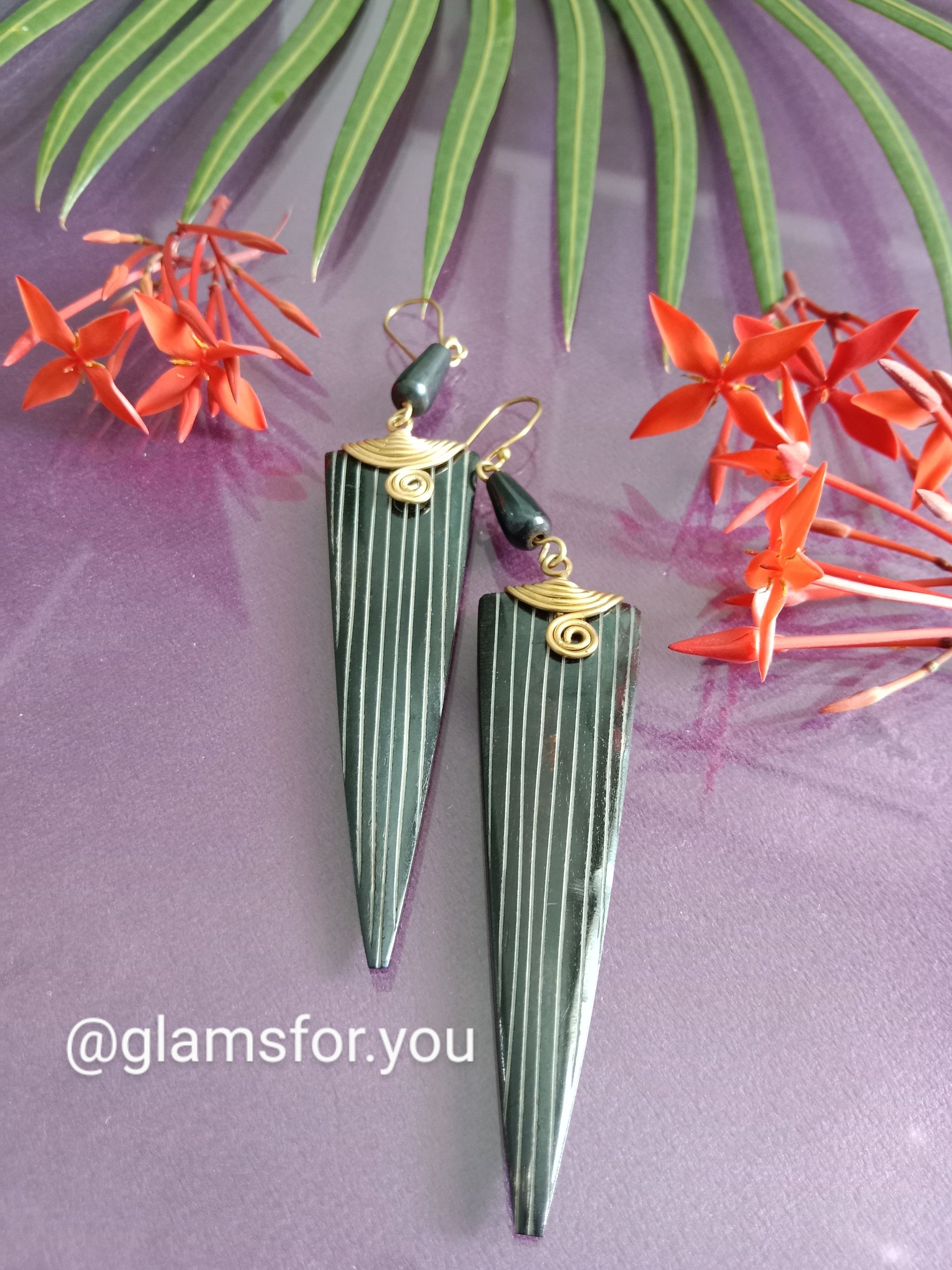 Bone Earing Design_1